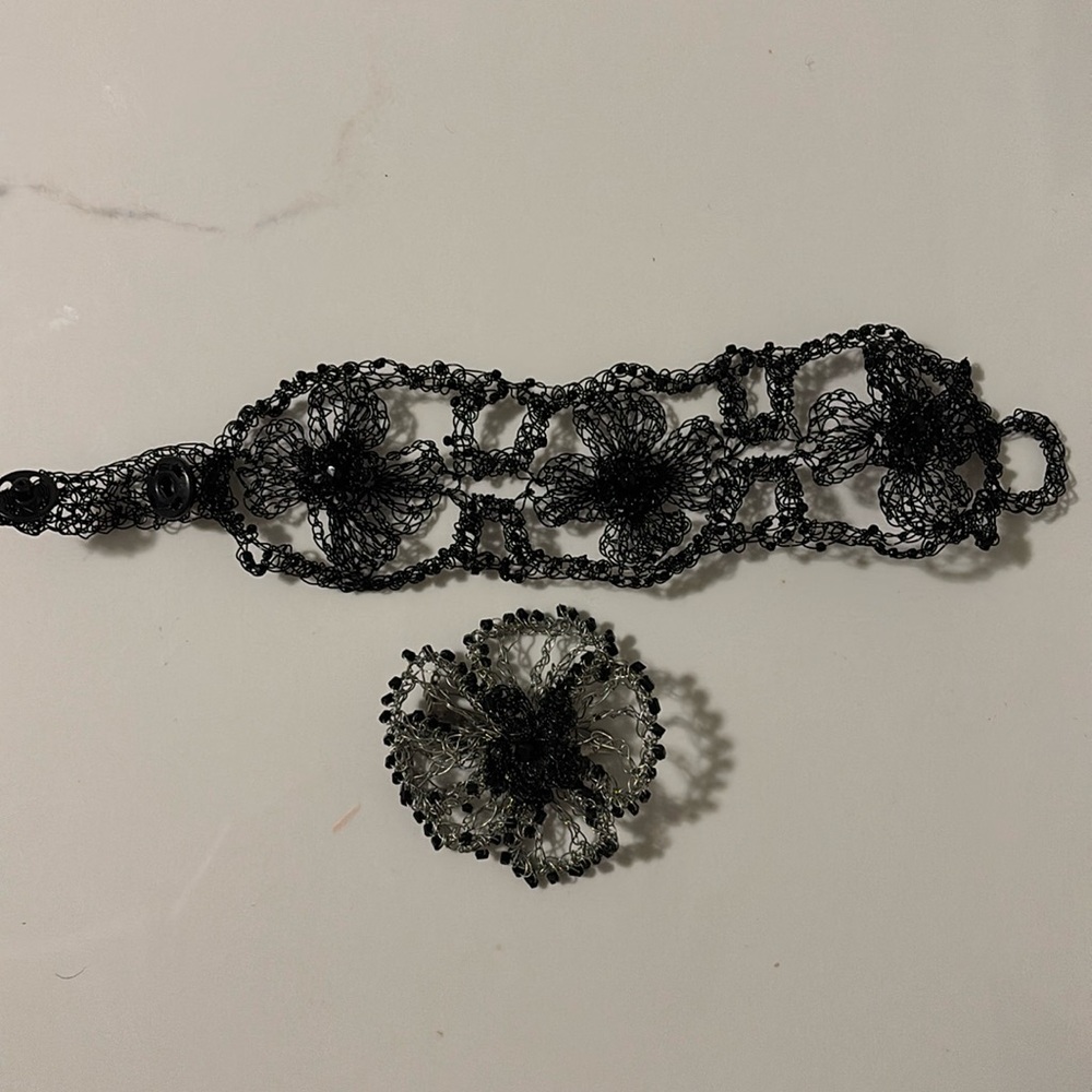 Lisa Toland Metal Lace / Crocheted Wire Brooch and Bracelet set size M-L